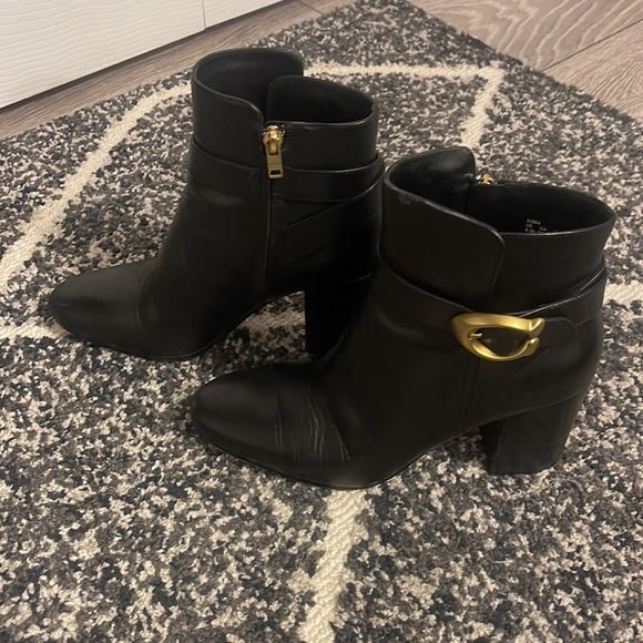 Coach Delaney Signature Buckle Heeled Boot - Picture 6 of 9